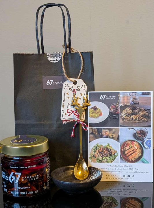 Single Jar Gift set - Aromatic Crunchy Chilli Oil Jar 190ml   ( Extra Spicy )